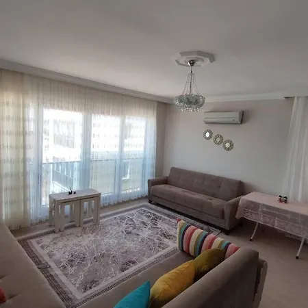 Antalya 1+1 Full Esyali Daire Denize 5 Dk Larada. Prázdninový dům Altinkum (Antalya)